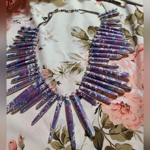 Stunning Ladies Necklace for sale Rare Vintage purple